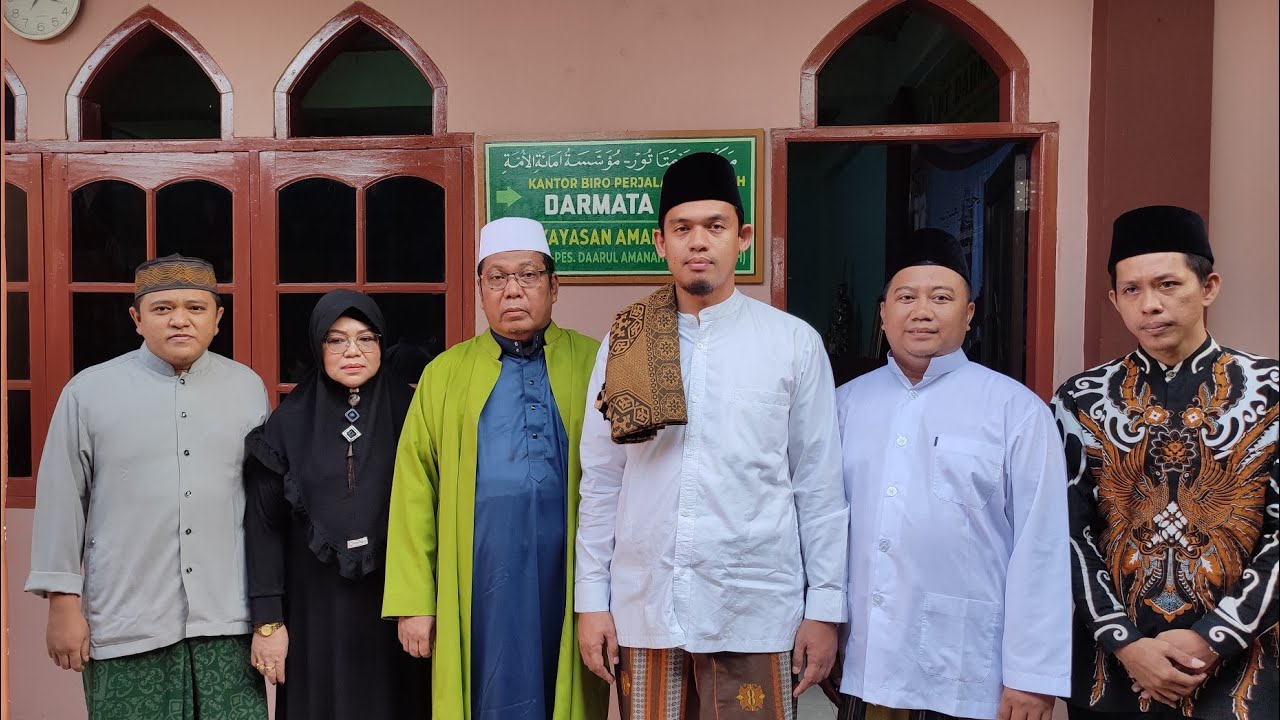 Pimpinan Sekolah dan Pondok Pesantren